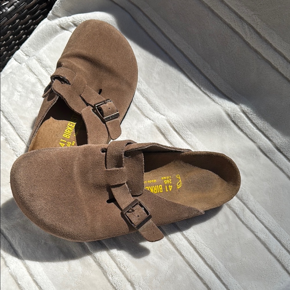 Birkenstock Light Brown Suede BostonClogs size 41